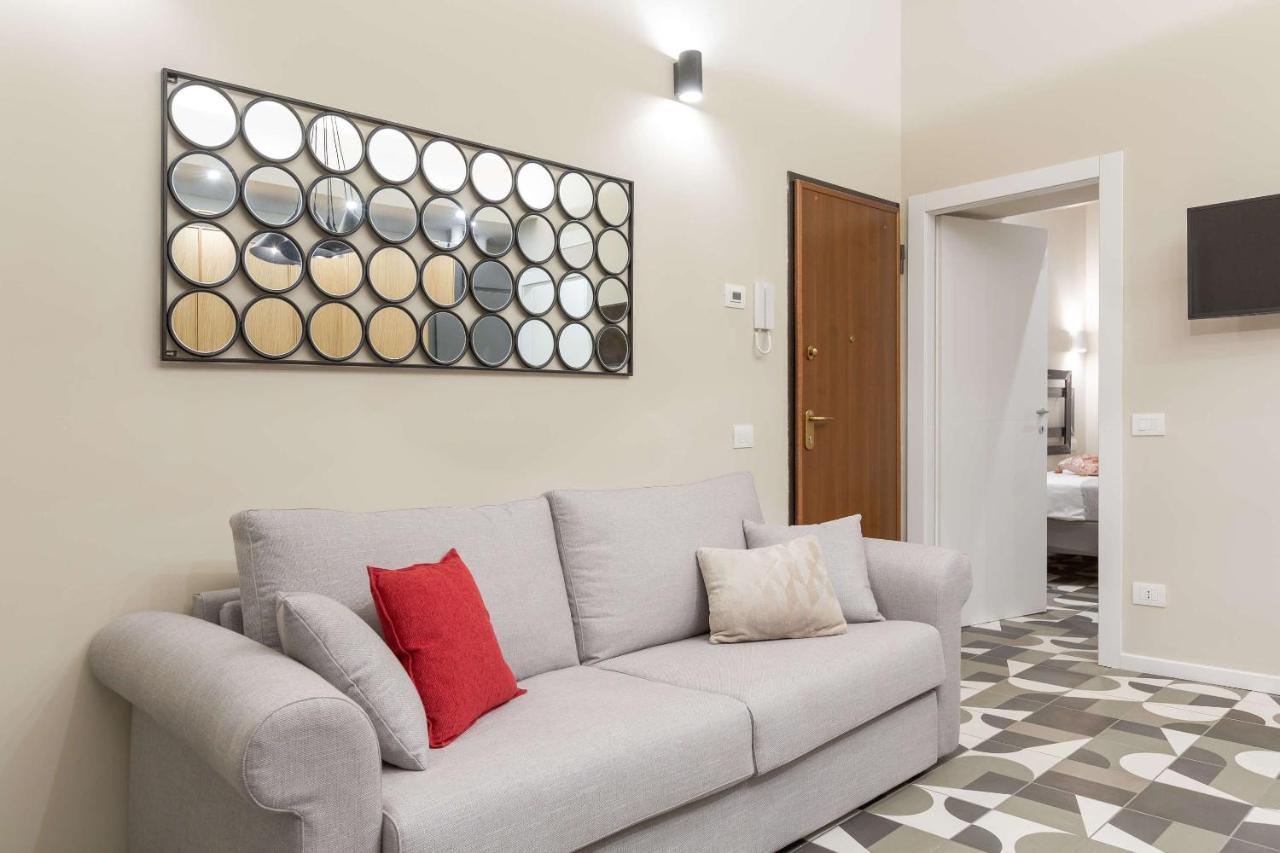 Mou43 -Loreto-Duomo- Urban House - Luxury Милано Екстериор снимка